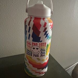 Colorful Love Pattern Water Bottle